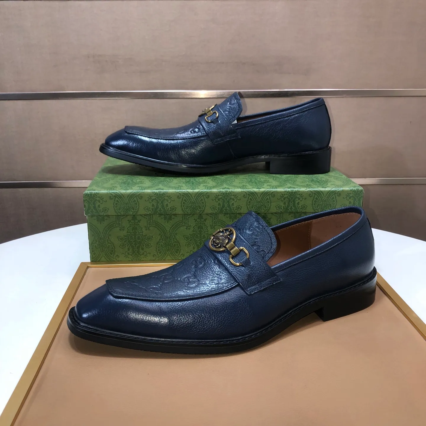 Men's men's shoes💰460💰【GUCCI】 (Niuli) new style🍀Gucci* - top version Gucci new leather shoes! It is made of imported original materials and has a comfortable first layer of cowhide lining! Original wear-resistant rubber outsole! High quality products! Code number 38-45 (45 customized)